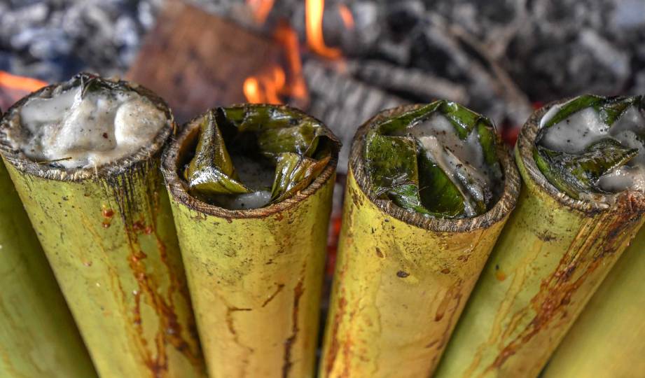 Beli Lemang Malah Dapat Ekstra 'Bahan', Wanita Luah Rasa Kesal Terhadap Penjual Di Bazar Serian