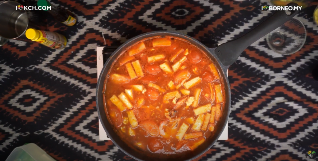 Pasti Menjadi, Ini Resepi Mi Tomato Istimewa Sarawak Yang Anda Boleh Cuba