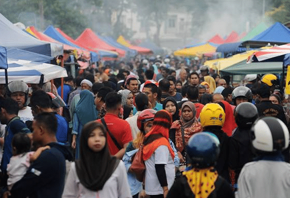 Lelaki Dakwa Peniaga Bazar Ramadan Selamba Teguk Air Waktu Siang, Persoal Keberkatan Rezeki