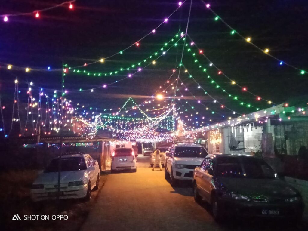 'Tok Nang Next Level', Kampung Serpan Laut Meriah Dengan Lampu Lip Lap Buat Netizen Teruja