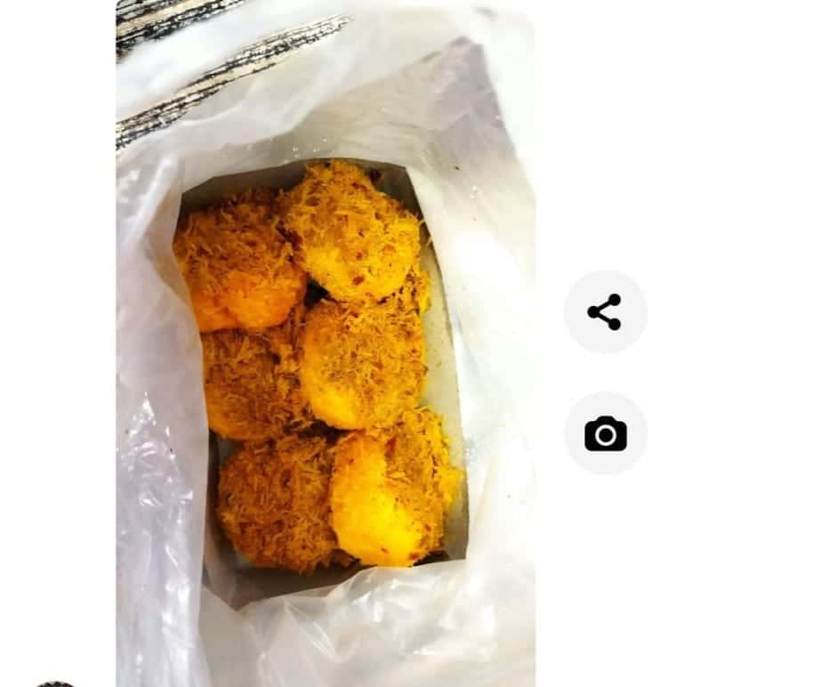 Pelanggan Mengadu Makanan Basi, Peniaga Beri 10KG Pulut Sambal 'Free' Di Uptown Metrocity