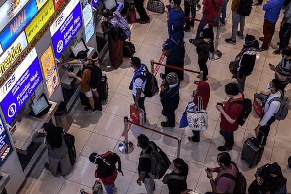 Berita Baik, Kerajaan Setuju Beri 'Harga Diskaun' Tiket Penerbangan Untuk Mahasiswa IPTA