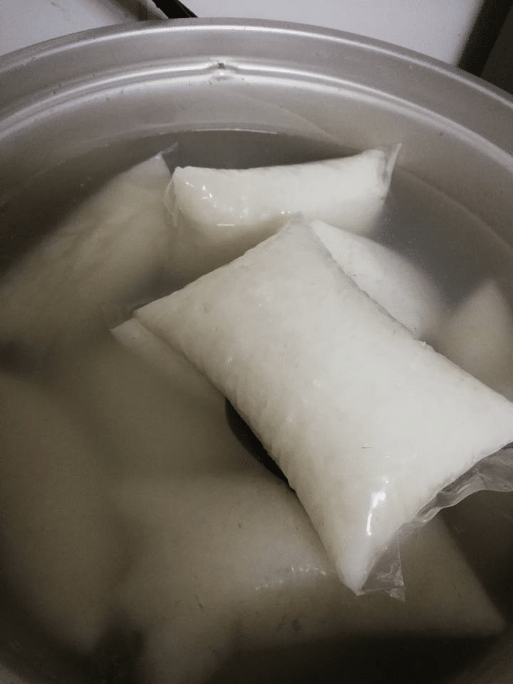 Tak Perlu Tunggu Lama, Ini Rahsia Rebus Nasi Himpit Jimat Masa Dan Gas