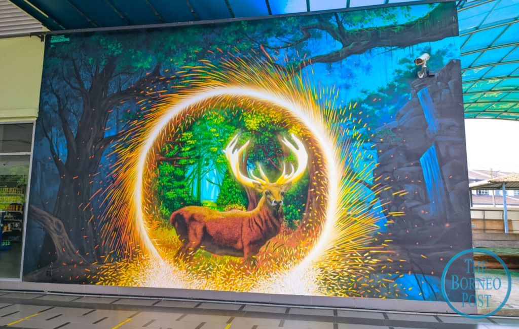 Karya Seni 3D Terbesar Di Stesen Minyak, Mural Di Sibu Ini Masuk Malaysia Book Of Records