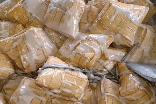 Ketahui Keunikan Ketupat 'Lemak' Sarawak Yang Berbeza Dengan Ketupat Di Semenanjung