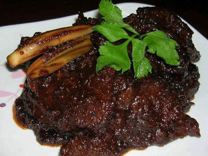 Juadah Istimewa Hari Raya, Ini Resipi Daging Masak Hitam 'Style' Sarawak