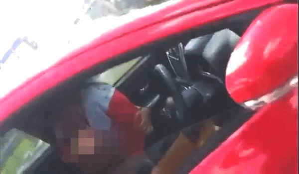 Selamba Buat 'Onar' Dalam Axia Merah, Pasangan Kekasih Kini Ditahan Polis