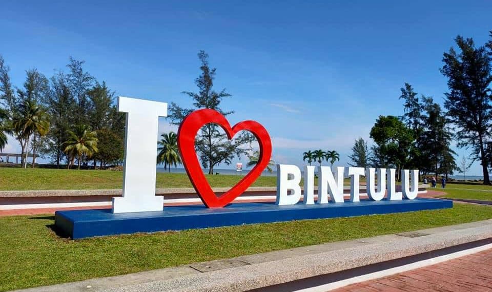 Penerbangan Terus Bintulu-Singapura, Air Asia Bakal Buka Laluan Baharu - Tiong