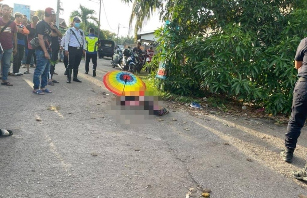 Tiba-Tiba Keluar Dari Celah Pokok, Budak 5 Tahun Maut Digilis Lori