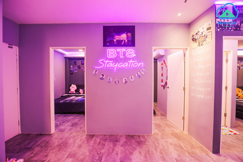 Bukan Sahaja Di Semenanjung, Malah Di Sarawak Juga Terdapat BTS Staycation Di Metrocity Apartment