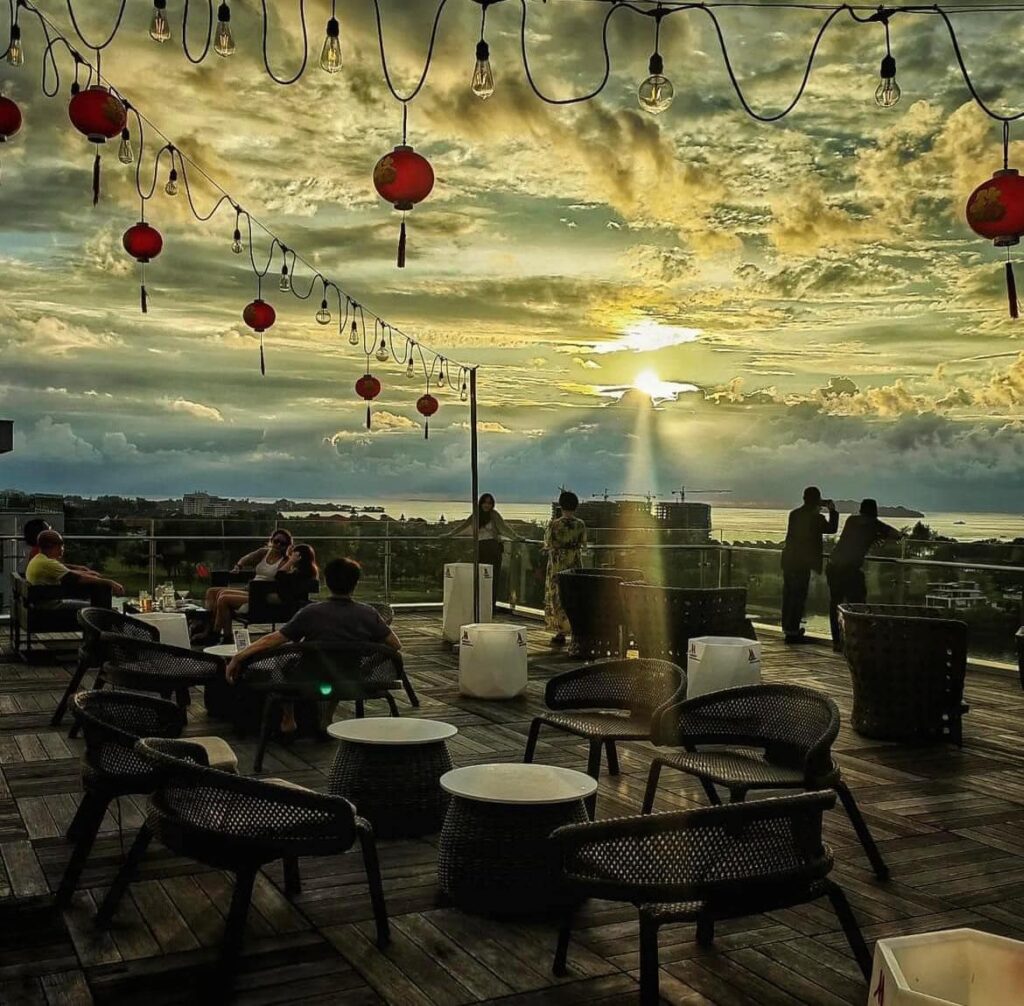 Berlangitkan Bulan & Bintang, Ini 10 Lokasi Hangout Terbaik Di Kota Kinabalu Sabah