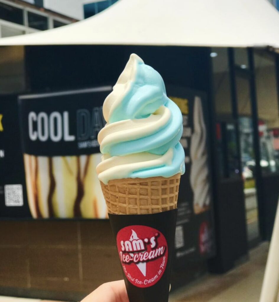 Buka Cawangan Baru, Sam's Ice Cream Kini Ada Di Sarawak Plaza