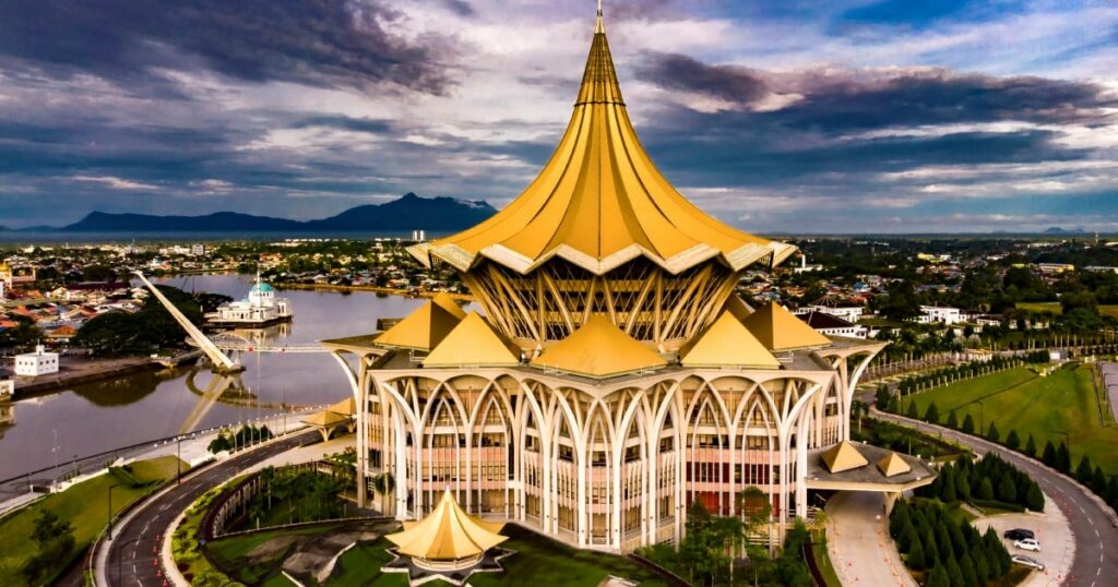 Seramai 215 Orang Menolak, Sarawak Catat Kekurangan Guru Yang Semakin Meningkat