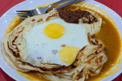 Canai Anjang, Port Sarapan Favorite Warga Kuching Di Plaza Astana