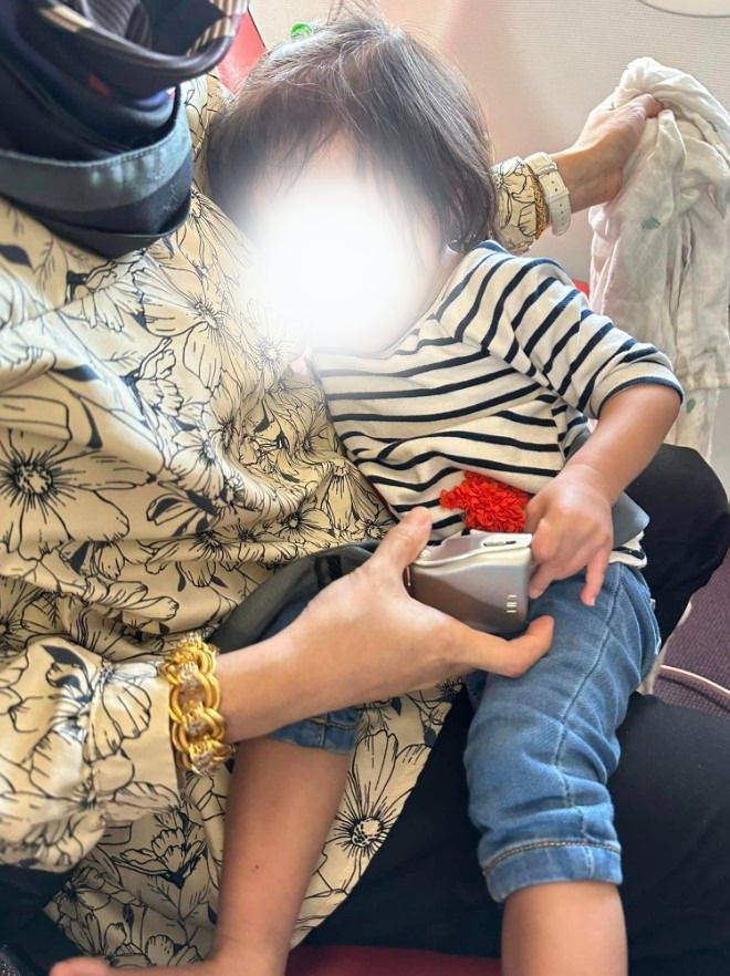 Anak Hampir Dihalau Dari Pesawat, Netizen Kongsi Pengalaman Pahit Terbang Dengan 'Airline' Ini