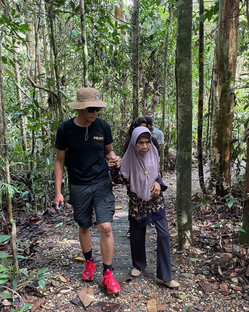 Flight Pulang KL Penuh, Gelagat Azhan Rani Naik 'Perauk Tambang' Cuit Hati Netizen Sarawak