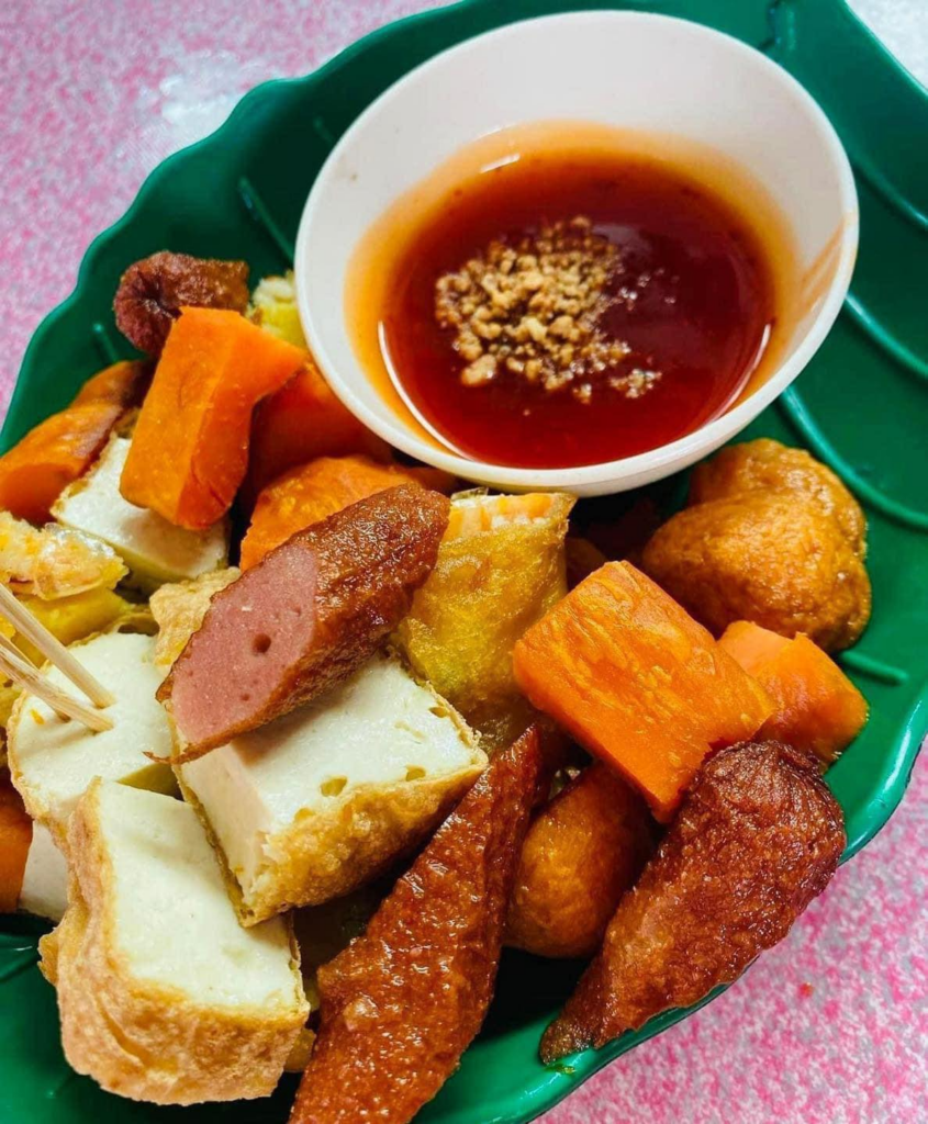 Syurga Cendol Di Kuching, Anda Perlu Nikmati Aneka Menu Lazat Ini Di Cendol Mami Jalan Matang