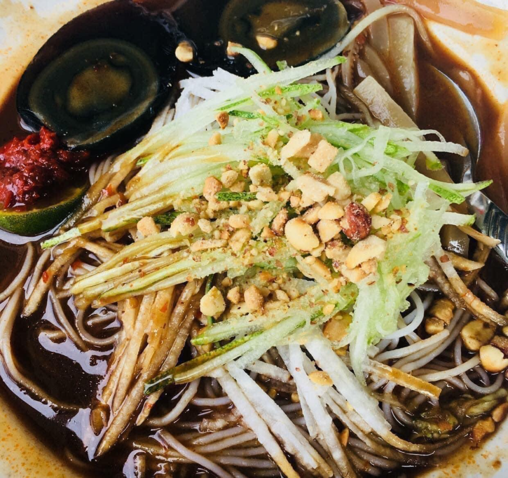 Syurga Cendol Di Kuching, Anda Perlu Nikmati Aneka Menu Lazat Ini Di Cendol Mami Jalan Matang