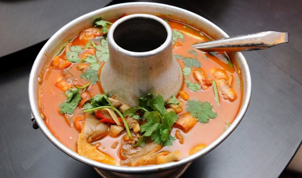 Nikmati Aneka Sajian Ala Thai Menarik Di Restoran Sultan Tomyam Dan Bakar Di Kuching