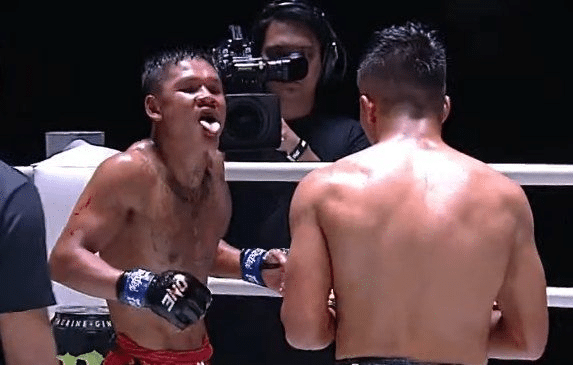Digeruni Kerana Pukulan K.O, Johan Ghazali Impi 'Sign' Kontrak Berperstij ONE Championship