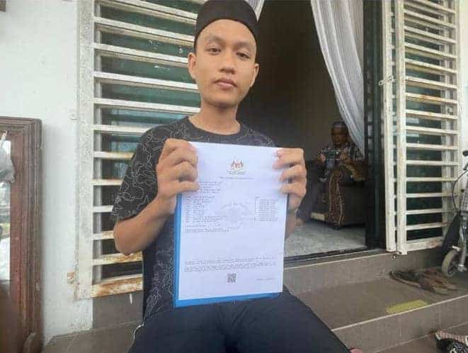 Rezeki Pelajar 11A SPM Jaga Ibu Sakit, Terima 10 Tawaran Termasuk Biasiswa