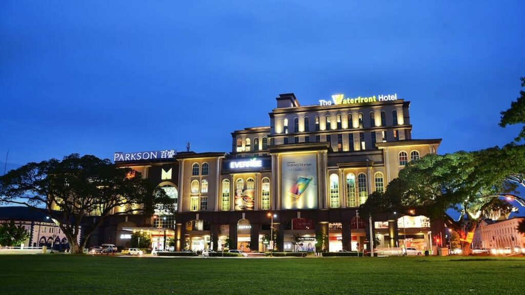 Bakal Kunjung Ke Kuching Hujung Minggu Ini, Telatah Pak Nil Cuba Cakap Sarawak Buat Netizen Terhibur