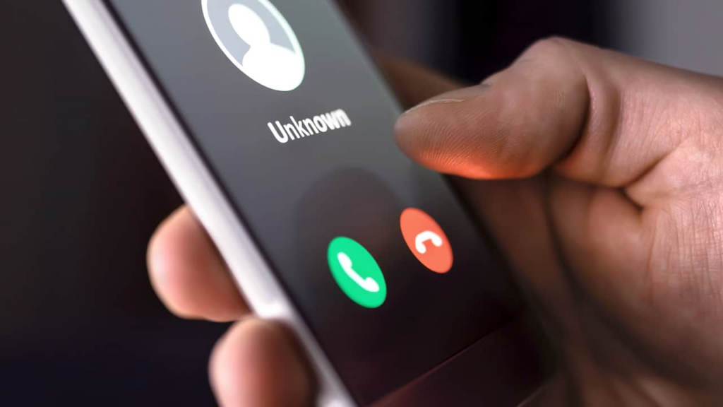 Gara-Gara Terpedaya Dengan 'Phone Scam', Pesara Dari Miri Rugi RM 1.2 Juta