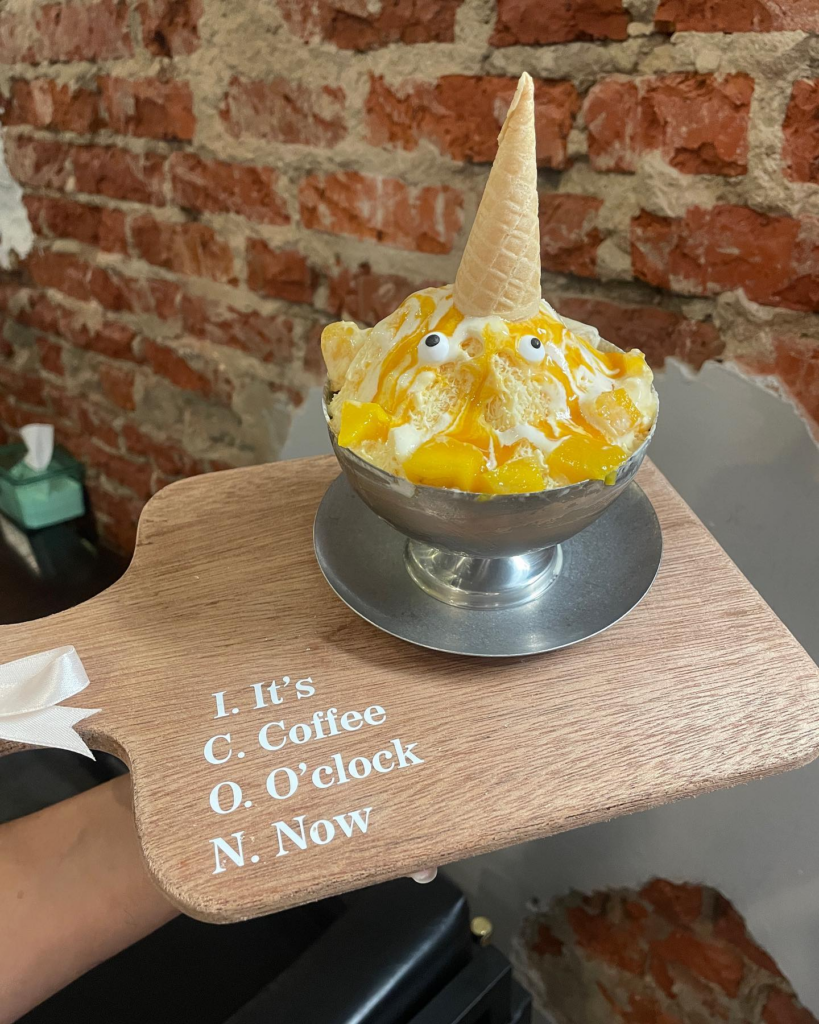 Cafe Aesthetic Di Miri, Nikmati Pelbagai Menu Western Menarik Di Icon Cafe Ini