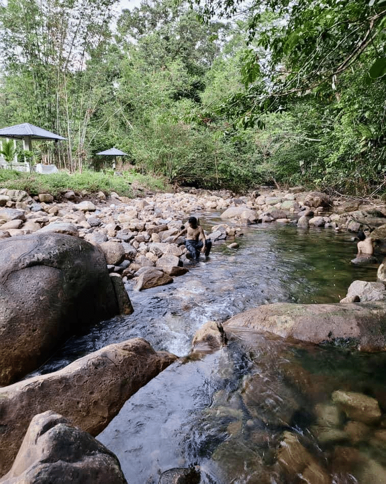 Santai Sambil 'Healing', Meteor Garden Recreational Farm Kuching Ini Syurga Buat Penggemar Aktiviti Camping