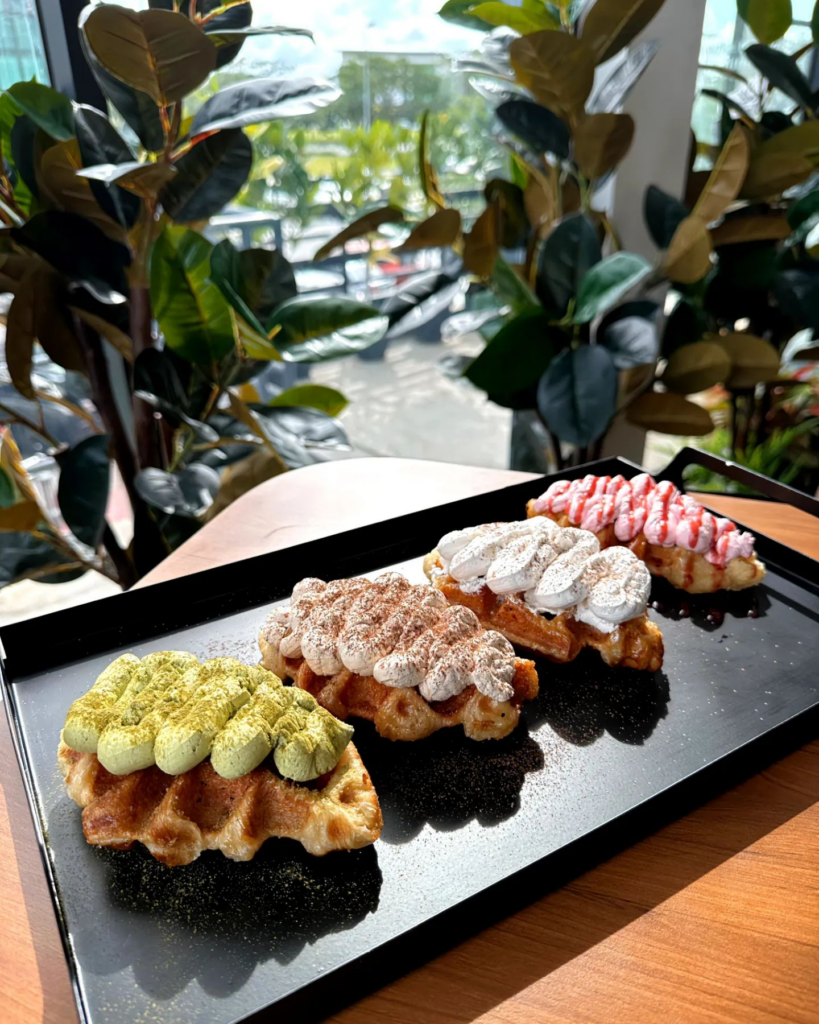 Port Lepak Best Di Kuching, Zero O’Clock Saradise Ini Tawar Pelbagai Dessert Lazat Untuk Anda