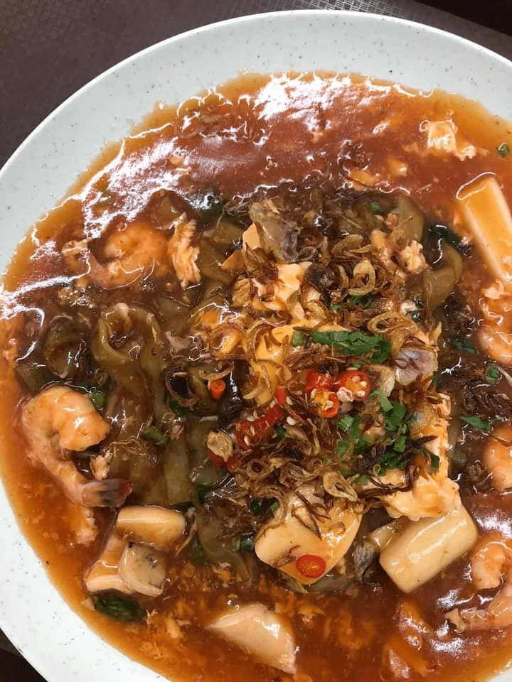Sediakan Sajian Kampung Dalam Talam, Anda Perlu Cuba Makanan Menarik Di Subree Kopitiam Matang Ini