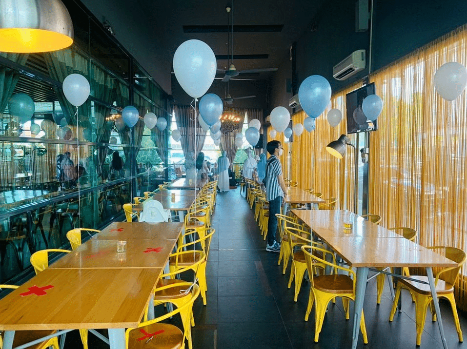 Restoran Kegemaran Penduduk Lokal, Anda Perlu Nikmati Menu Asian Fusion Lazat Di Cafe Cafe