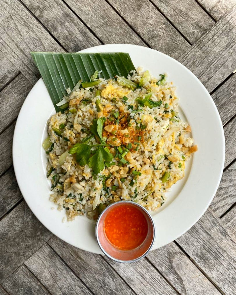 Restoran Kegemaran Penduduk Lokal, Anda Perlu Nikmati Menu Asian Fusion Lazat Di Cafe Cafe