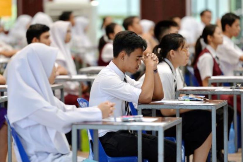 Makin Parah Bidang Sains Disisihkan, Ramai Pelajar Pilih Aliran Sastera Sebab Senang Lulus Dan Cepat Kerja