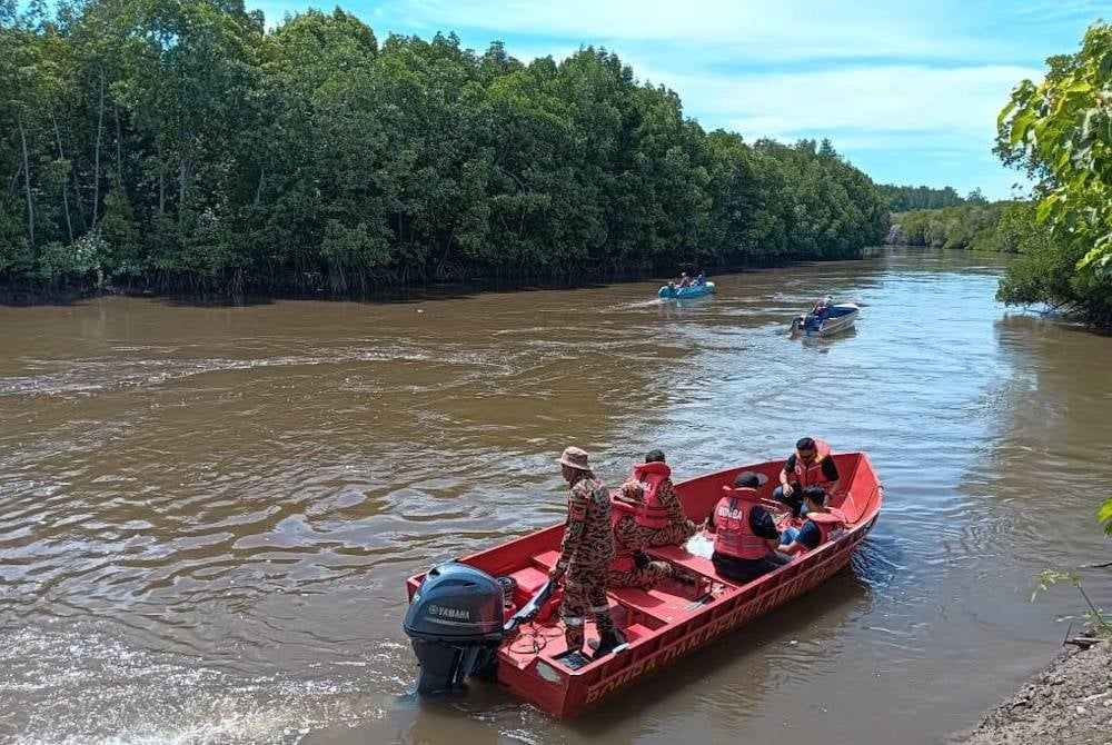 Warga Emas Hilang Di Tawau, Rupanya Dibaham Buaya Raksasa Seberat 800 Kilogram