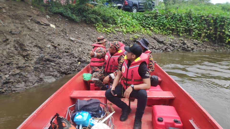 Warga Emas Hilang Di Tawau, Rupanya Dibaham Buaya Raksasa Seberat 800 Kilogram