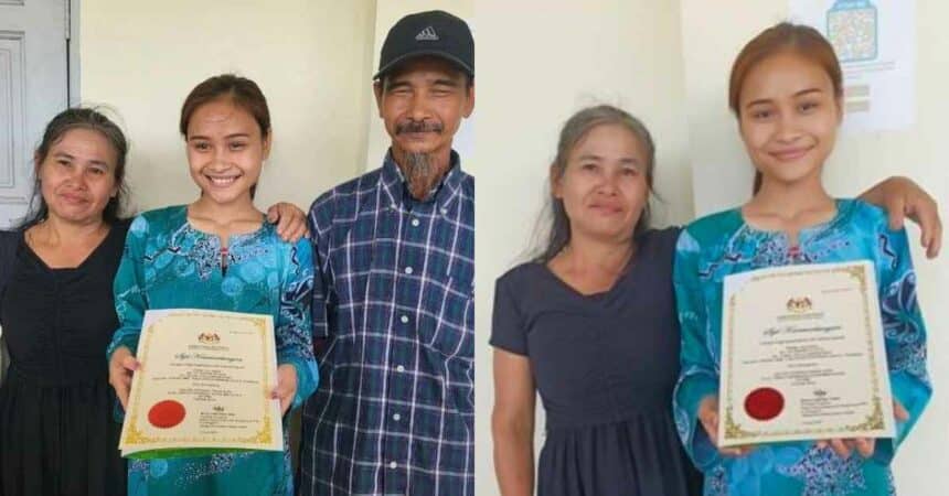 Hutang Jiran Demi Teman Anak Ambil 'Result' STPM, Kisah Pelajar Cemerlang Dari Sabah Ini Sentuh Hati Netizen