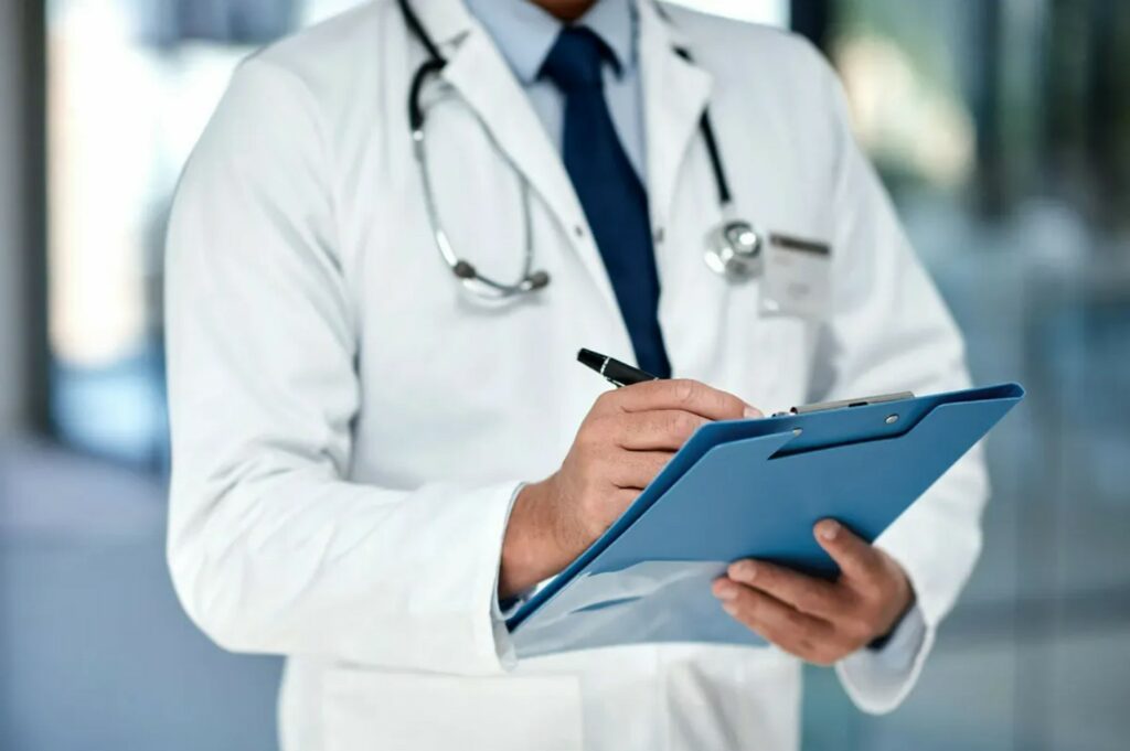 Gagal Lapor Diri, Lebih 200 Doktor Tolak Penempatan Di Sarawak