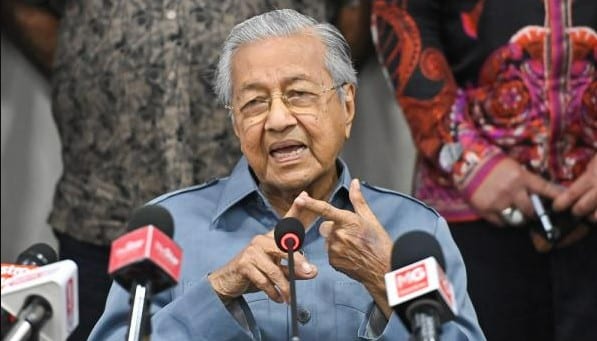 'Malaysia Adalah Negara Melayu'- Dr Mahathir, Hantaran Beliau Undang Pelbagai Reaksi Netizen