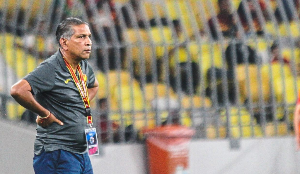 Bekas Jurulatih Bola Sepak Sarawak United FC, Sathianathan Meninggal Dunia