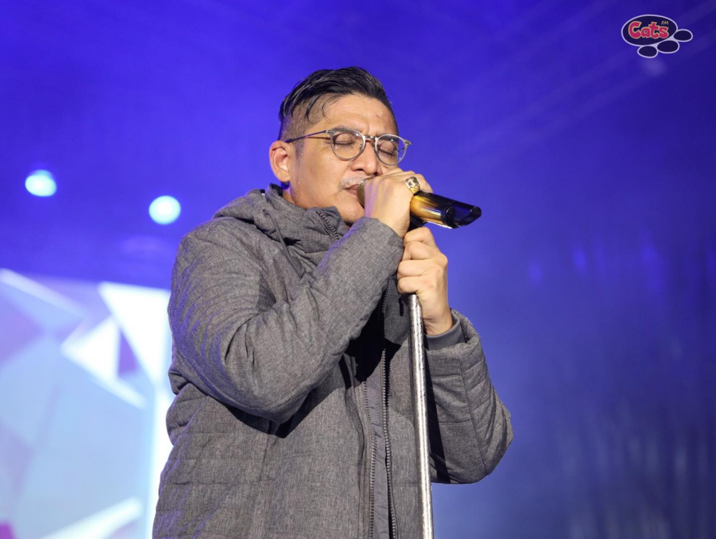 Paling Happening Di Malaysia, Ungu Teruja 'Belanja' 12 Lagu Buat Lebih 30K Peminat Di Kuching