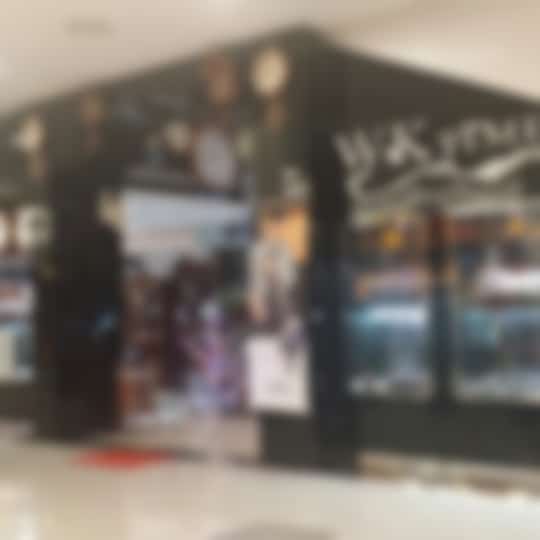 Dakwa Kedai Di Pusat Beli Belah Samarahan Tidak Bayar Gaji Pekerja, Rupanya Ramai Luah Perkara Sama
