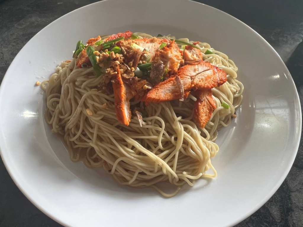 Mee Sua Halal Di Kuching, Anda Perlu Cuba Mee Sua Kak Chomel Di Fauziah Food Court Metrocity Ini