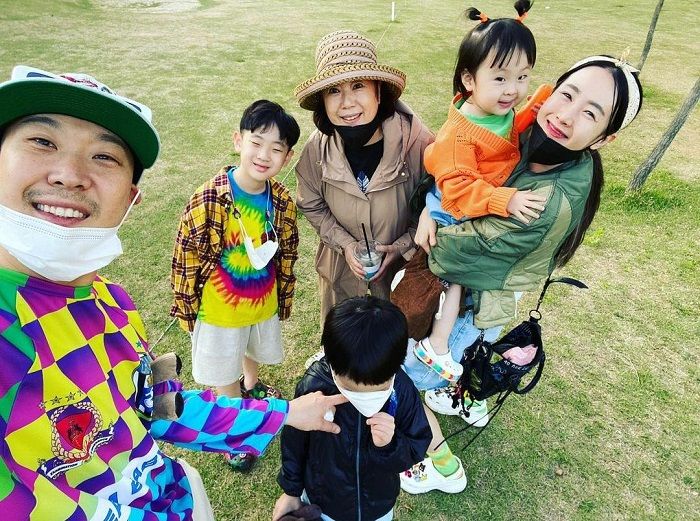Bintang Popular Running Man Haha Bakal Bercuti Di Malaysia, Netizen Jangka Di Sabah