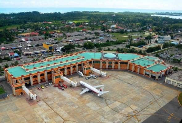 Siap Bandingkan Dengan Airport Kota Bharu, Lelaki Dari Kelantan Puji Stesen Bas Di Kuching Sarawak