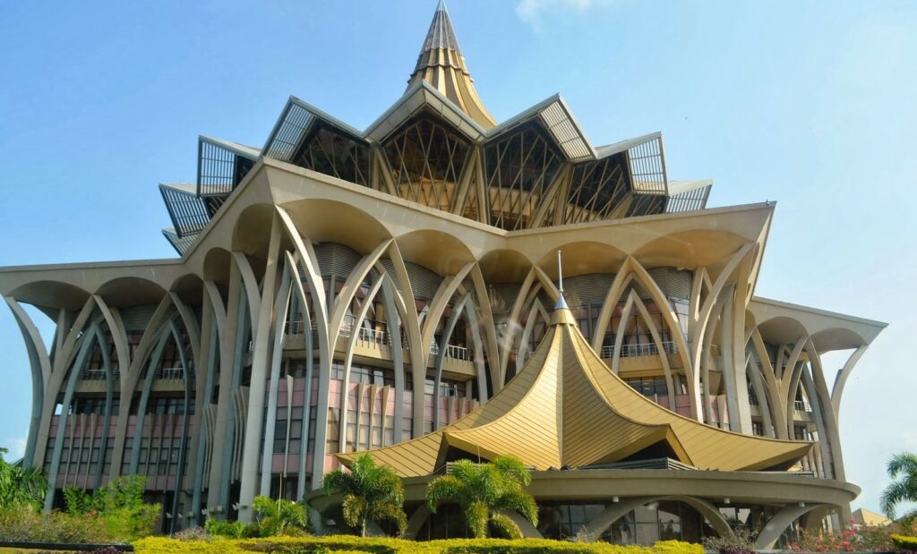 Kembara Borneo Santuni Rakyat, YDP Agong Dijangka Tiba Di Sarawak 7 September Ini