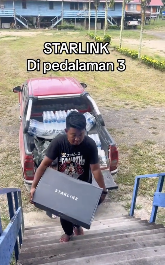 Beli Starlink Demi Anak Murid, Netizen Terharu Lihat Inisiatif Guru Ini