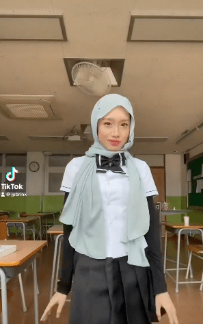 Influencer Hijabi Berdarah Sarawak, Sabrina Bakal Berlakon Drama Pertama Di Korea