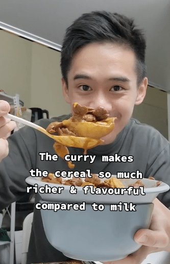 Tular Di TikTok, Lelaki Makan Koko Krunch Bersama Kari Ayam Buat Netizen Pelik
