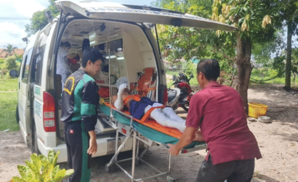 Niat Nak Bakar Rumah Jiran Tak Kesampaian, Lelaki Melecur Separuh Badan Ketika Simbah Petrol